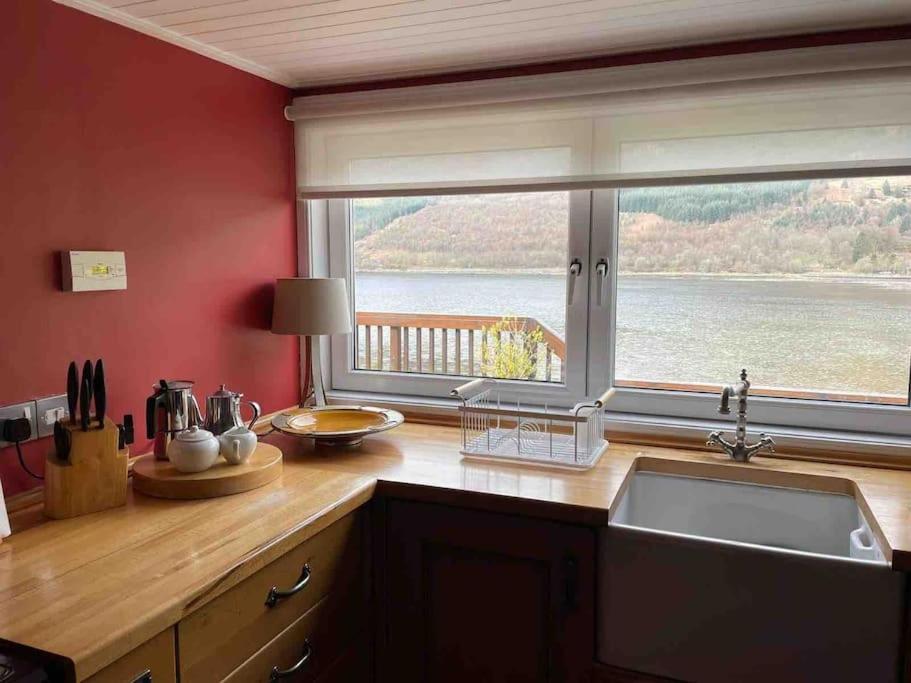 Viking Cottage Arrochar Exterior photo